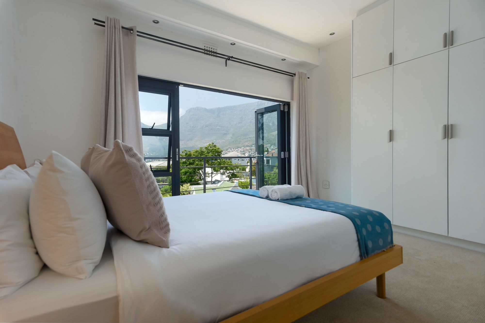 Road 14 Apartment Cape Town
